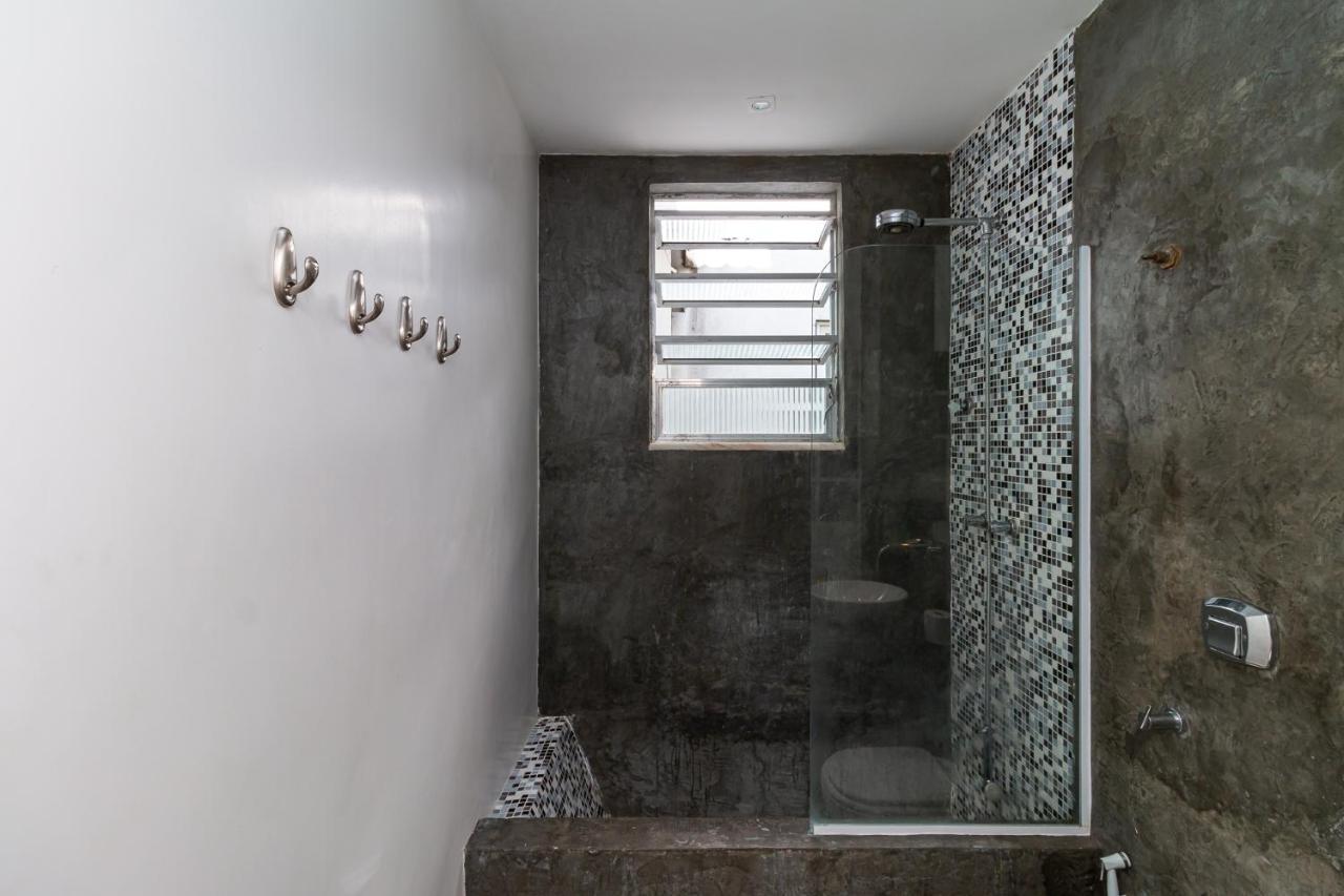 Ferienwohnung One BED FULLY CLIMATIZED FAVELA EXPERIENCE 240MB WIFI WITH LAUNDRY Rio de Janeiro Exterior foto